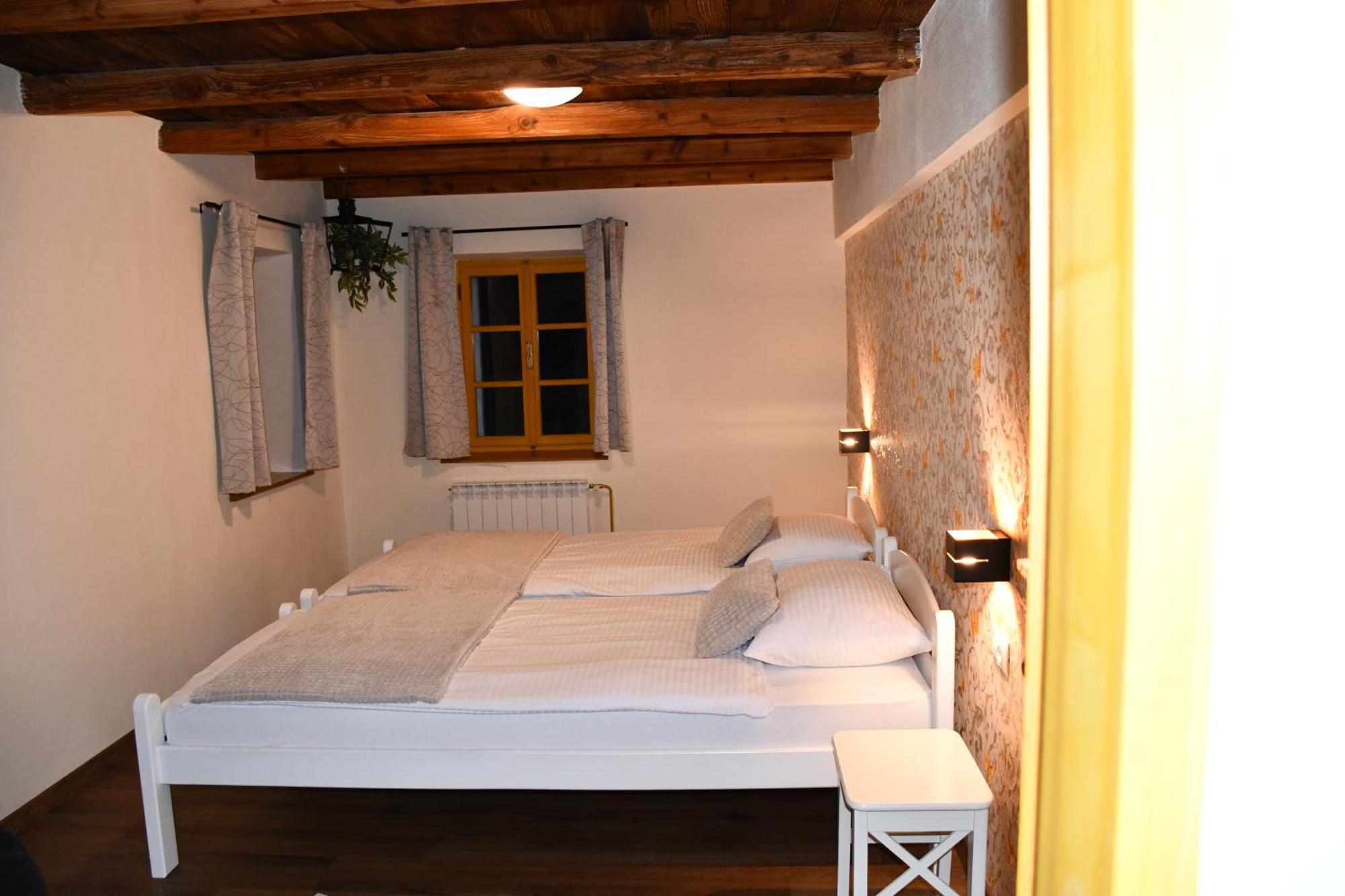 Apartment Abinkar Tolmin Eksteriør billede